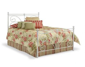 Fashion Bed Group Vineland Metal Panel Bed