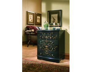 Pulaski Onyx Accent Chest