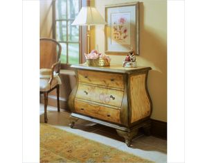 Pulaski Orchard Accent Chest