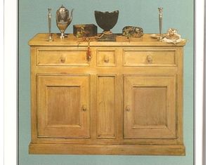 British Traditions Cotswold Buffet - FREE Inside Delivery!