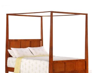 Night  Laurel Canopy Bed