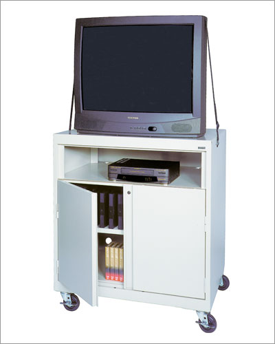 Audio Cabinet on Sandusky Audio Video Cabinet Iii  Ia1f 362436  From The Entertainment