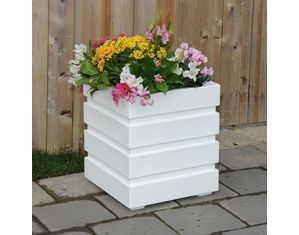Mayne Freeport Patio Planter