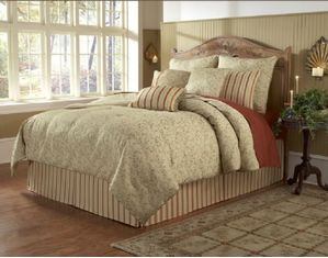 Southern Textiles Paramount Sylvia Comforter Set