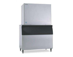 Hoshizaki KM-2000S 3-Phase Stackable Crescent Cuber Ice Maker - FREE Inside Delivery!