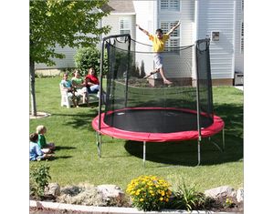 Skywalker Elite 8 ft Round Trampoline and Enclosure