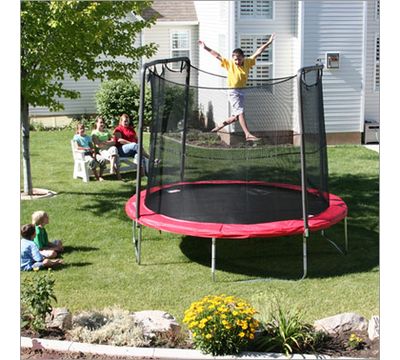 Skywalker Elite 8 ft Round Trampoline and Enclosure